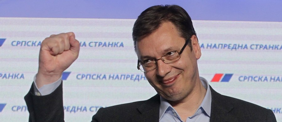 W niedzielnych wyborach parlamentarnych w Serbii zwyciężyła rządząca Serbska Partia Postępowa (SNS) dotychczasowego premiera Aleksandara Vuczicia, uzyskując 48,25 proc. głosów – podała komisja wyborcza po przeliczeniu 97,5 proc. głosów. 