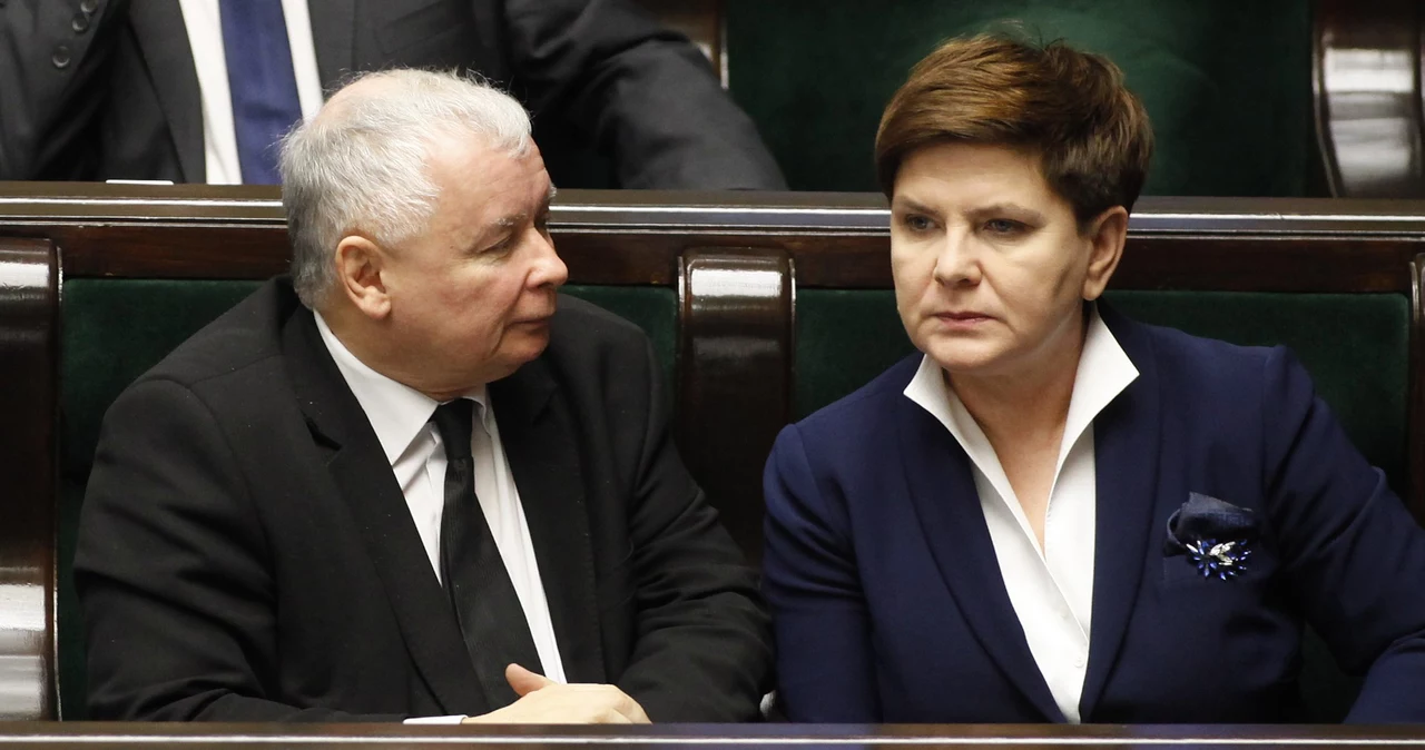 Jarosław Kaczyński i Beata Szydło: "Prezes dał jej do zrozumienia, że musi przyspieszyć"