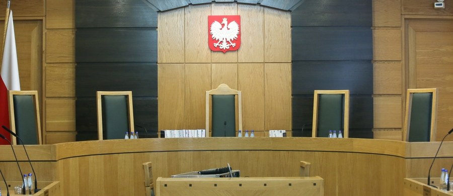 Nie będzie śledztwa w sprawie nieopublikowania wyroku Trybunału Konstytucyjnego z 9 marca dotyczącego ustawy o funkcjonowaniu TK. Jego wszczęcia odmówiła Prokuratura Okręgowa Warszawa-Praga. W uzasadnieniu napisano, że nie jest ona organem uprawnionym do rozstrzygania sporów o charakterze konstytucyjnym.