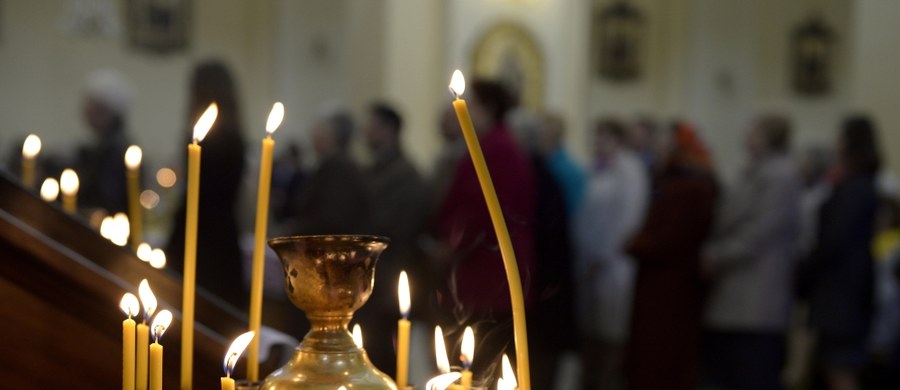 Prawosławni i wierni innych obrządków wschodnich, m.in. grekokatolicy, rozpoczęli dziś obchody świąt wielkanocnych. W tym roku Wielkanoc wypada u nich pięć tygodni później niż u katolików. W imieniu Kościoła katolickiego życzenia wystosował przewodniczący Konferencji Episkopatu Polski abp Stanisław Gądecki.