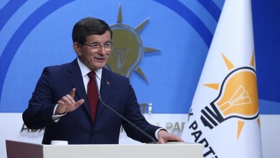 Davutoglu przestanie być premierem Turcji. "Nie wynik wyboru, lecz konieczności"