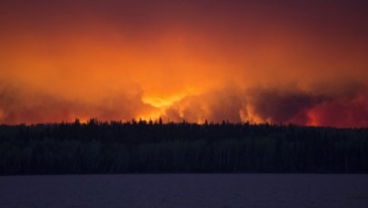 Gigantyczny pożar wciąż się rozszerza. To będzie jedna z najgorszych klęsk w historii Kanady