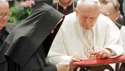 Vatican Insider: Polska "grzebie" dziedzictwo nauczania Jana Pawła II