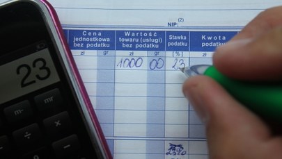 "Rzeczpospolita": Będzie wyższy VAT na bonusy dla pracowników