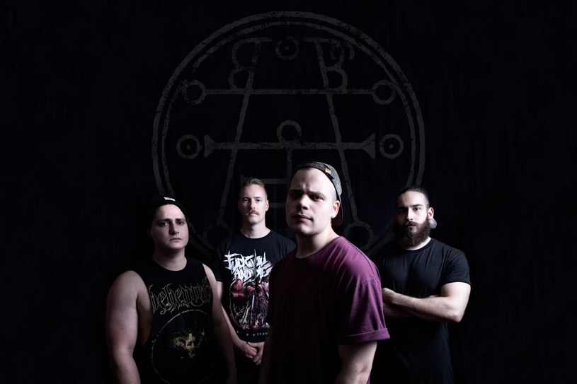 Deathcore'owa załoga Aversions Crown z dalekiej Australii wystąpi w październiku w Poznaniu.