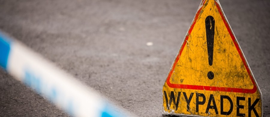 Aż osiem samochodów brało udział w dwóch kolizjach, do których doszło na autostradzie A4 na odcinku Brzesko - Tarnów Zachód, w pobliżu Szczepanowa. Informację o tym zdarzeniu dostaliśmy na Gorącą Linię RMF FM. 