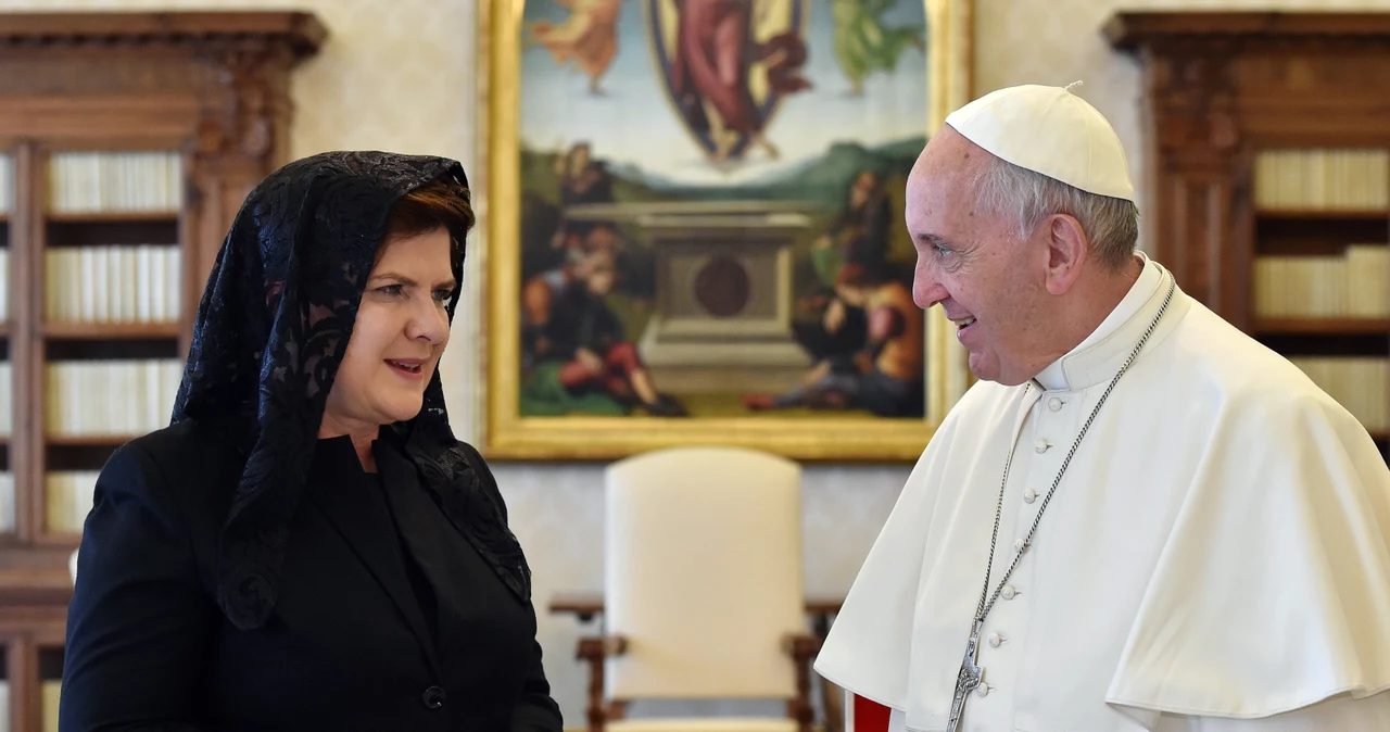 Premier Beata Szydło podczas audiencji u papieża Franciszka 