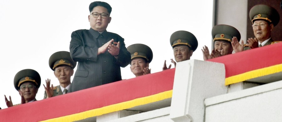 Władze Korei Północnej mianowały Ri Jonga Ho, zawodowego dyplomatę z doświadczeniem w negocjacjach z USA i Koreą Południową, na nowego ministra spraw zagranicznych - poinformowała agencja Associated Press, powołując się na pismo dyplomatyczne. Zdaniem analityków takie działania mogą wskazywać na chęć Pjongjangu do poprawy relacji ze światem zewnętrznym.