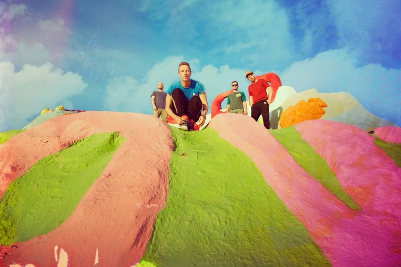 Grupa Coldplay zaprezentowała imponujący teledysk do najnowszego singla - "Up & Up". Efekty możecie zobaczyć poniżej.
