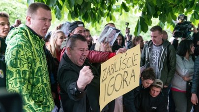 Wrocław: Protest przed komisariatem policji, 9 osób zatrzymanych