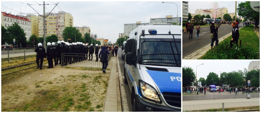 W środę wieczorem przed komisariatem policji przy ulicy Trzemeskiej we Wrocławiu znów doszło do zamieszek. W niedzielę zmarł tam 25-letni mężczyzna. 