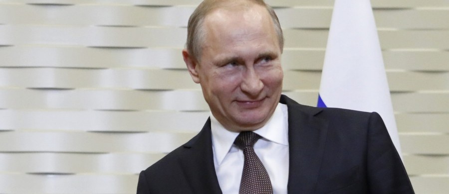 Polska jest przeciwna planom wznowienia obrad NATO-Rosja jeszcze przed szczytem Sojuszu, który odbędzie się w lipcu w Warszawie - dowiedziała się korespondentka RMF FM w Brukseli, Katarzyna Szymańska-Borginon. Obrad z Moskwą chce m.in. Berlin i Paryż. ​Podczas czwartkowego spotkania szefów dyplomacji NATO zapowiada się więc ostra dyskusja w tej sprawie. "To będzie bardzo gorąca kolacja" - powiedział jeden z dyplomatów w Kwaterze Głównej NATO.