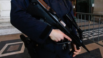 Prokurator żąda do 18 lat więzienia dla terrorystów powiązanych z zamachami w Paryżu