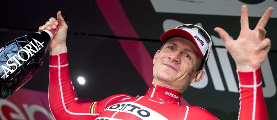 Niemiec Andre Greipel z ekipy Lotto Soudal odniósł trzecie zwycięstwo etapowe w tegorocznym Giro d'Italia, wygrywając pojedynek sprinterski na mecie 12. odcinka w Bibione. Różową koszulkę lidera zachował Luksemburczyk Bob Jungels (Etixx-Quick Step).
