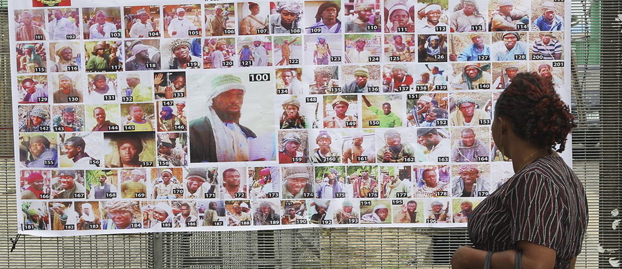 W Nigerii uwolniono kolejną uczennicę uprowadzoną przez Boko Haram w kwietniu 2014 roku z liceum Chibok na północnym wschodzie Nigerii - poinformował rzecznik nigeryjskich sił zbrojnych Sani Usman. Oprócz niej uwolniono także 96 innych zakładników.