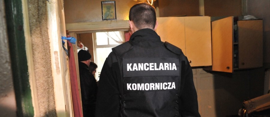 Na krakowskim osiedlu Dąbie mężczyzna zabił się podczas interwencji komorniczej. 57-latek strzelił sobie w głowę, gdy urzędnik wchodził do mieszkania. 