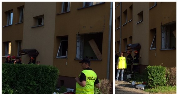 Wybuch butli z gazem w bloku przy ulicy Hutniczej w Gliwicach. Rannych zostało 5 osób. Stan jednej z nich jest ciężki. Informację o tym zdarzeniu dostaliśmy na Gorącą Linię RMF FM.