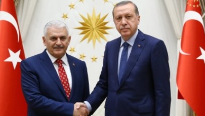 Bliski sojusznik prezydenta Turcji dostał misję stworzenia rządu