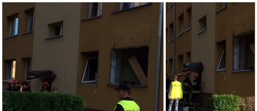 Rozszczelnienie nielegalnie używanej butli gazowej - to prawdopodobna przyczyna wczorajszego wybuchu w bloku przy ulicy Hutniczej w Gliwicach. Policja potwierdziła wcześniejsze nieoficjalne informacje, że w mieszkaniu, w którym doszło do eksplozji, odłączony był prąd i gaz.