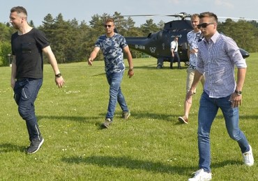 Euro 2016: Kadrowicze Nawałki zlecieli do Arłamowa. Peszko: "Nieco się stresowałem"
