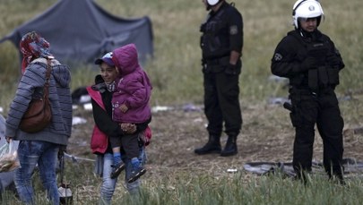 Błaszczak: System relokacji uchodźców proponowany przez UE wzmocni kryzys migracyjny