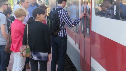 Przepełnione pociągi na trasie Wieliczka - Kraków