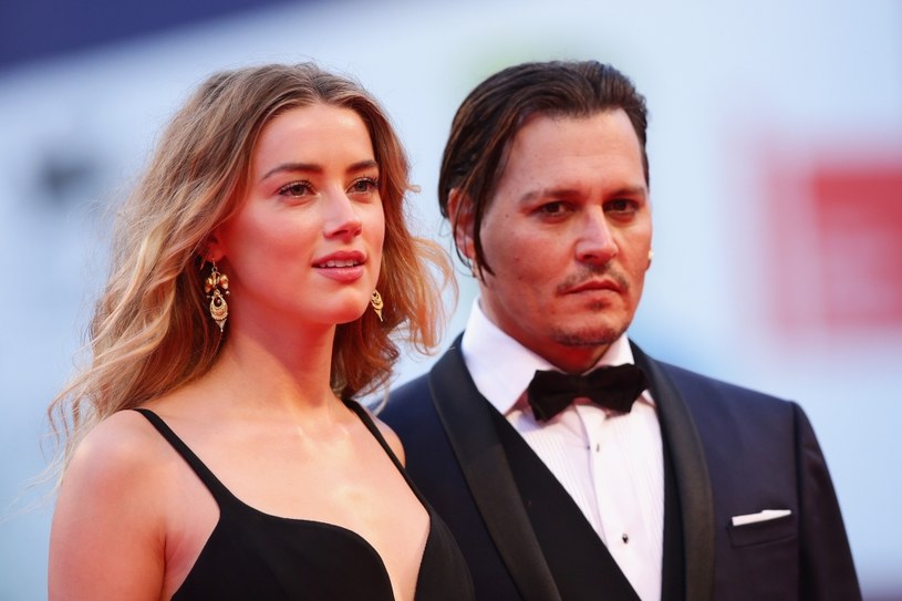 Johnny Depp i Amber Heard rozwodzą się po 15 miesiącach małżeństwa! Aktorka wniosła pozew o rozwód raptem dwa dni po śmierci brata aktora.