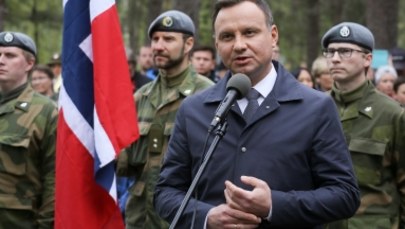 Polacy dobrze rozumieją polityczne uwarunkowania prezydenta Dudy