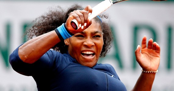 Najwyżej rozstawiona Serena Williams w rozpoczynającym się o godz. 15 w sobotę finale turnieju French Open zmierzy się z hiszpańską tenisistką Garbine Muguruzą (4.). Broniąca tytułu Amerykanka walczy o 22. wielkoszlemowy tytuł w karierze i wyrównanie rekordu Niemki Steffi Graf.
