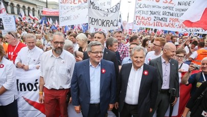 "Wszyscy dla wolności". KOD maszerował w Warszawie