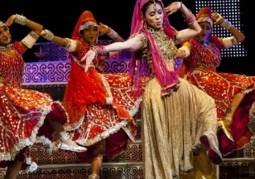 Bollywoodem w Państwo Islamskie, czyli wywoływanie szoku kulturowego wśród dżihadystów