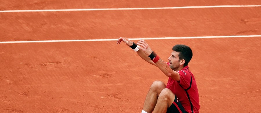 Lider światowego rankingu tenisistów Novak Djokovic po raz pierwszy w karierze wygrał turniej French Open w Paryżu. Serb, który ma teraz łącznie w dorobku 12 tytułów wielkoszlemowych, w finale pokonał Brytyjczyka Andy'ego Murraya 3:6, 6:1, 6:2, 6:4.