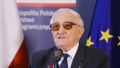 MSZ odznaczył Karola Tenderę za walkę z określeniem "polskie obozy zagłady"