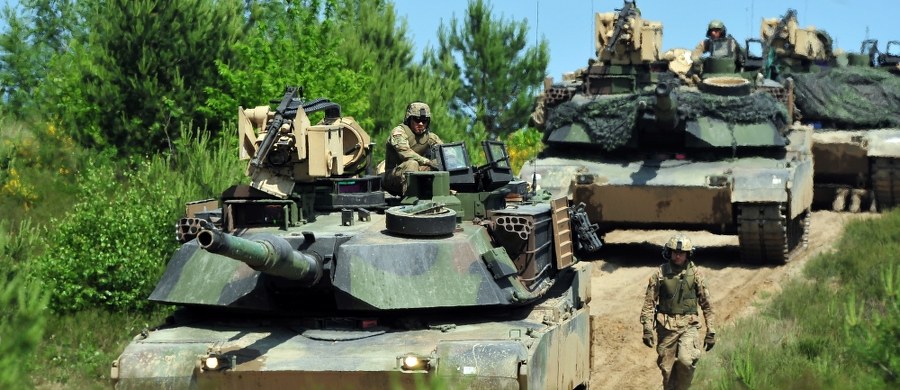 Nigdy nie zaatakujemy Polski i innego kraju NATO - rosyjska dyplomacja rozpoczęła ofensywę przed lipcowym szczytem NATO w Warszawie. Moskwa usiłuje stworzyć wrażenie, że jest gołąbkiem pokoju, a agresywna stroną jest Sojusz Północnoatlantycki.