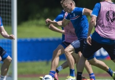 Islandia czarnym koniem Euro 2016? "Wiara czyni jednak cuda"