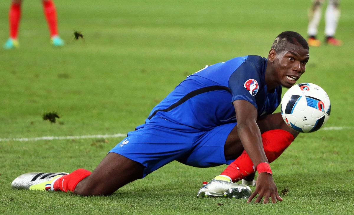 Piłkarz reprezentacji Francji Paul Pogba dementuje informacje, jakoby wykonał obraźliwy gest po zdobyciu drugiej bramki dla "Trójkolorowych" w środowym meczu z Albanią podczas Euro 2016. 