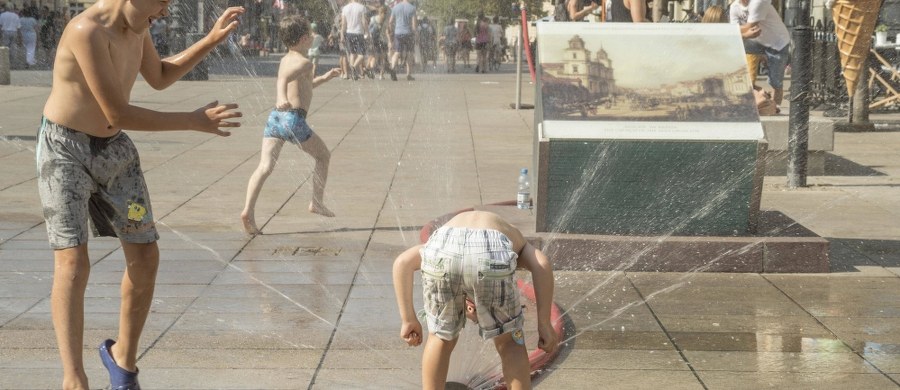 Synoptycy ostrzegają, że do Polski nadciągają tropikalne upały. W kraju ma być naprawdę gorąco - miejscami temperatura może sięgnąć nawet 35 stopni Celsjusza.