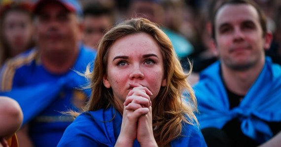 Piłkarze Ukrainy, która nie ma już szans na awans z grupy C mistrzostw Europy, zapowiadają walkę o honor we wtorkowym meczu z Polską w Marsylii. „Zawiedliśmy kibiców i teraz musimy odzyskać ich zaufanie” – powiedział obrońca reprezentacji Ukrainy Ołeksandr Kuczer.