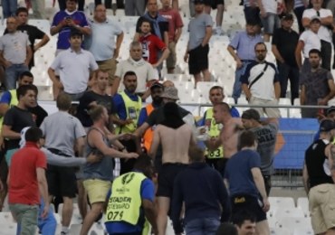 Już 557 kibiców zatrzymanych podczas Euro 2016