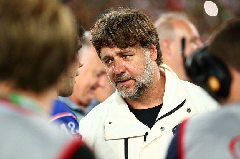 ​Russell Crowe znów skomentował mecz polskich piłkarzy. "Kuba!! Dobra robota Polsko" - napisał na jednym z portali społecznościowych po zwycięstwie "Biało-czerwonych" nad Ukrainą 1-0. 