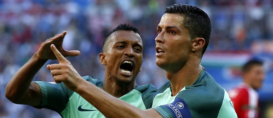 Takiego meczu na Euro 2016 jeszcze nie było. Kibice zobaczyli w nim aż sześć goli, a Cristiano Ronaldo przeszedł do historii. Portugalski piłkarz został pierwszym, który zdobył bramki w czterech kolejnych turniejach. Łącznie ma ich osiem, tylko jedną mniej od legendarnego Francuza Michela Platiniego, przewodzącego w klasyfikacji wszech czasów. W dodatku był to 17. mecz Ronaldo w turnieju finałowym. Nikt nie wychodził w nich na boisko tak często.
