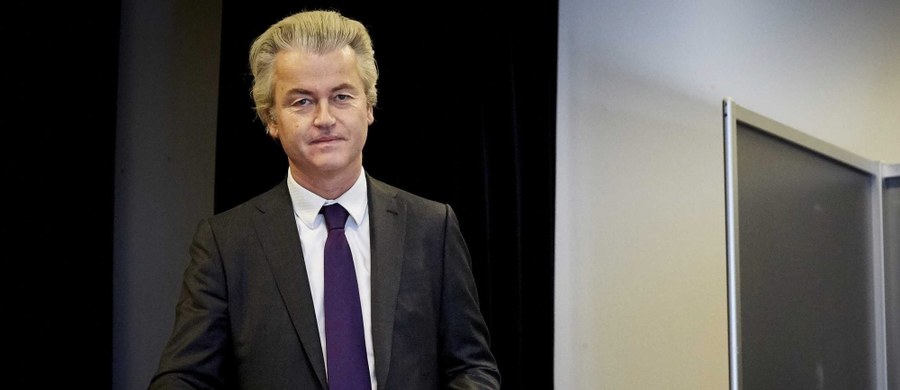 Holenderski deputowany, szef antyunijnej i antyimigranckiej Partii Wolności Geert Wilders wezwał do przeprowadzenia referendum ws. dalszego członkostwa Holandii w Unii Europejskiej. W podobnym tonie wypowiedziała się również szefowa francuskiego skrajnie prawicowego Frontu Narodowego Marine Le Pen oraz Duńska Partia Ludowa. W czwartek za opuszczeniem UE opowiedzieli się Brytyjczycy.