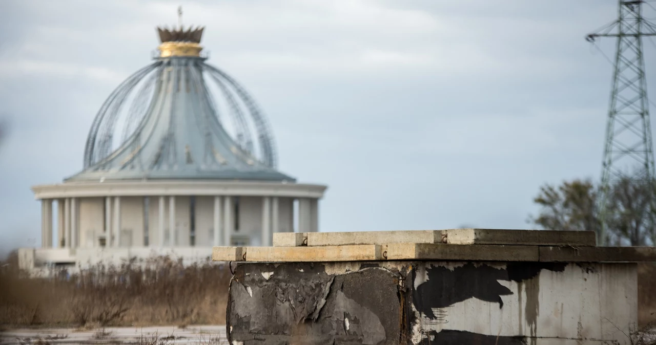 Trwają prace remontowe na drodze do kościoła pw. Najświętszej Maryi Panny Gwiazdy Nowej Ewangelizacji i św. Jana Pawła II 