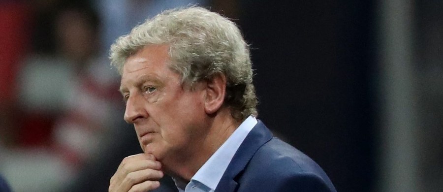 Trener piłkarskiej reprezentacji Anglii Roy Hodgson podał się do dymisji. O decyzji poinformował na konferencji prasowej po porażce jego drużyny z Islandią 1:2 w 1/8 finału mistrzostw Europy we Francji.