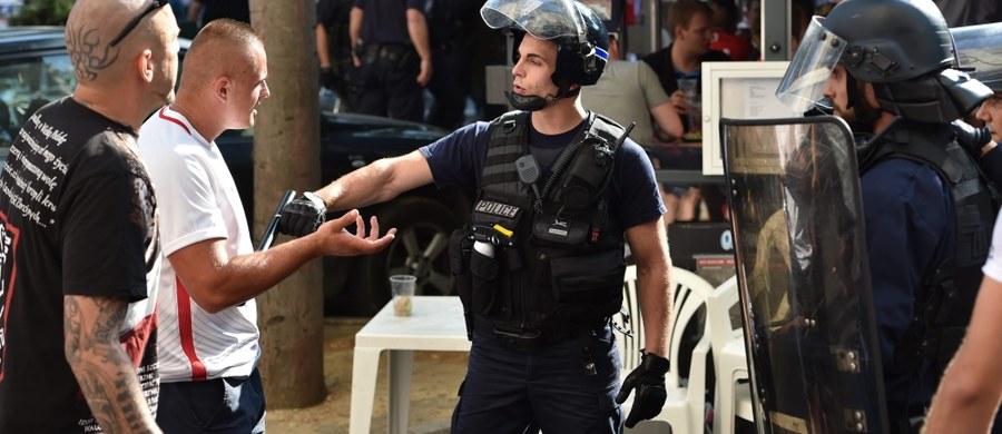 Krótkie starcie polskich kibiców z policją w Marsylii. Do awantury doszło przed meczem Polska-Portugalia.