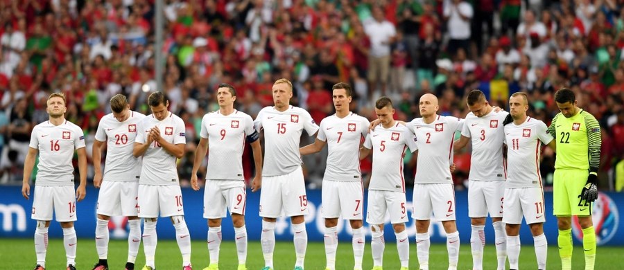 Polska przegrała z Portugalią po rzutach karnych w ćwierćfinale piłkarskich mistrzostw Europy. Na murawę wyszło łącznie 13 zawodników reprezentacji biało-czerwonych. Który poradził sobie najlepiej? Zagłosuj w naszej sondzie!