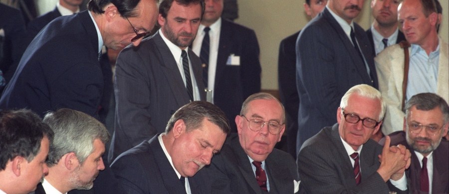 25 lat temu, 1 lipca 1991 roku w Pradze podpisany został protokół o likwidacji Układu Warszawskiego. Był to sojusz polityczno-wojskowy o charakterze ofensywnym, całkowicie podporządkowany ZSRS.