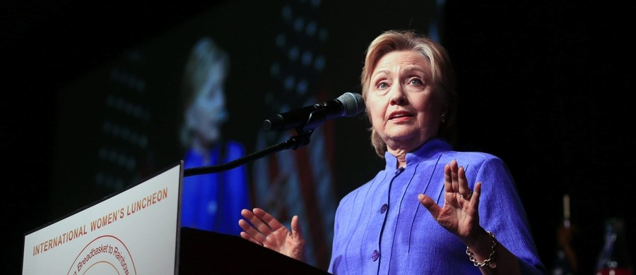 Hillary Clinton została przesłuchana przez agentów FBI w związku z dochodzeniem, czy używanie przez nią prywatnej skrzynki mailowej i serwera do celów służbowych naraziło na szwank tajemnice państwa - poinformował rzecznik jej kampanii prezydenckiej.