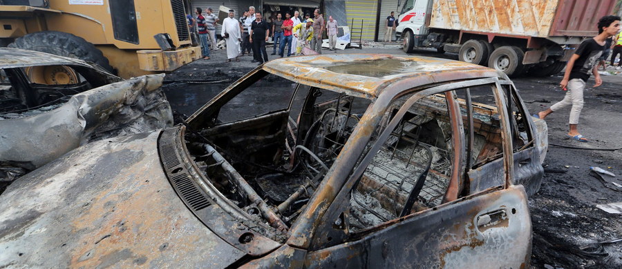 78 osób zginęło w zamachu bombowym w centrum Bagdadu - poinformowały irackie władze. W wyniku eksplozji samochodu-pułapki rannych zostało 160 osób. W drugim zamachu bombowym w Bagdadzie zginęło 5 osób.
