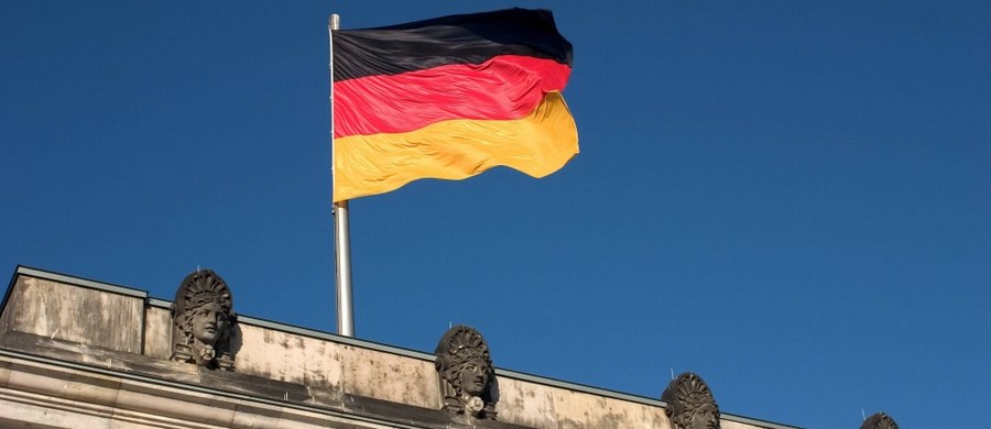 Po referendum w sprawie wyjścia Wielkiej Brytanii z Unii Europejskiej władze Berlina intensywnie zabiegają o przyciągnięcie do siebie brytyjskich przedsiębiorstw, które poszukują nowych siedzib - napisał w niedzielę niemiecki dziennik "Tagesspiegel".